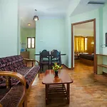 Tulips Resorts - Elkhill