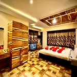 Magic Mist Resort