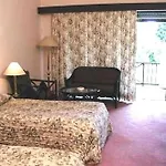 Velan Hotel Ritz