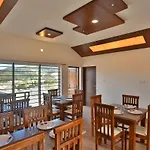 Fabhotel Srj\'S Thaneesh Southwick
