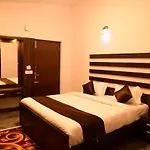 Hotel Gangothri