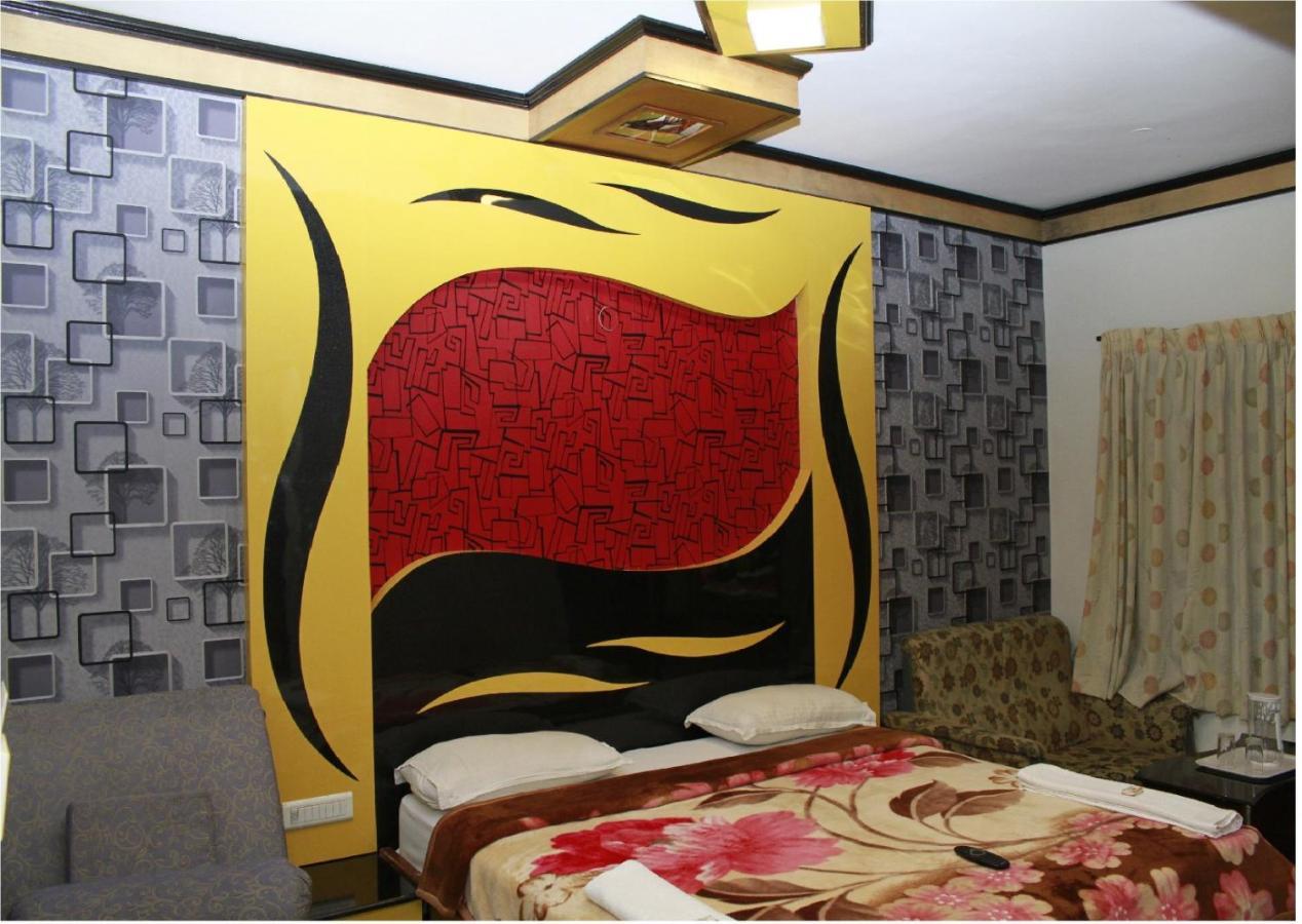 Sarkarpalace 3* Ooty