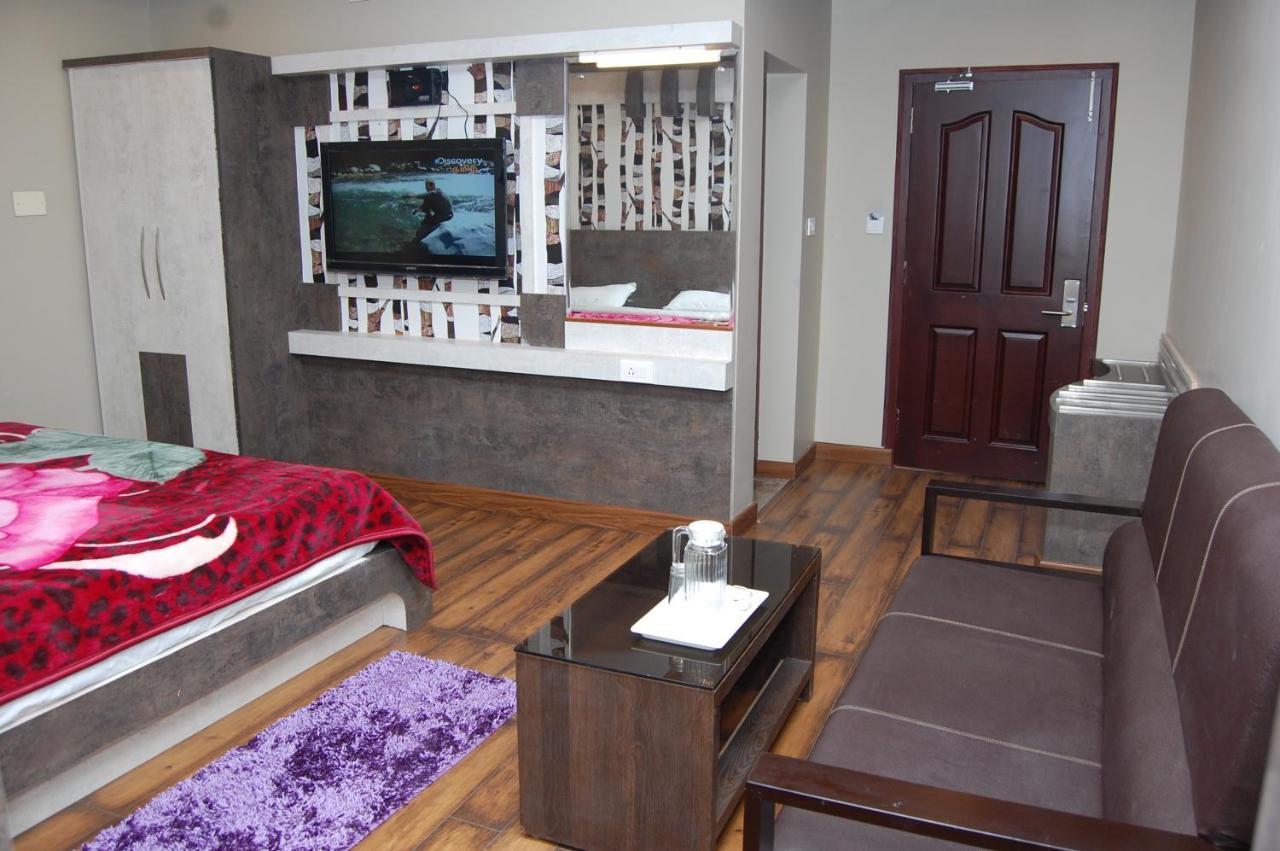 Hotel Sarkarpalace
