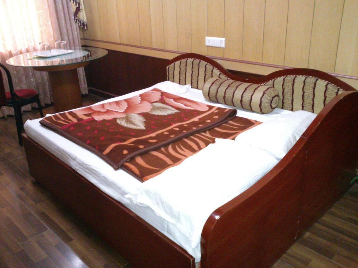 Hotel Sarkarpalace