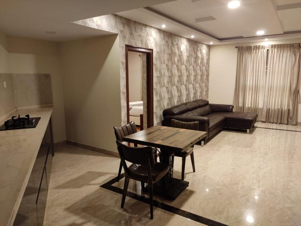 Hillcrest Metro Hotel Ooty