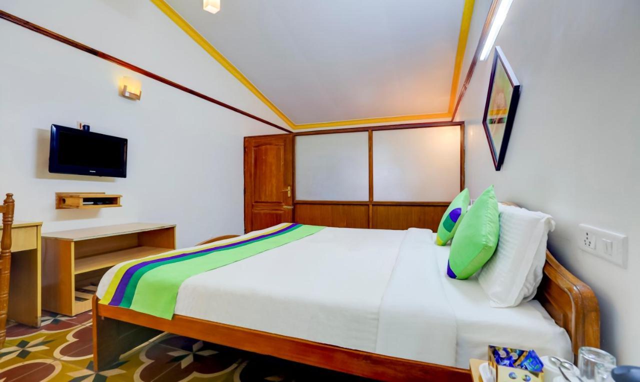 Treebo Atithi Bhavan, 1 Km From