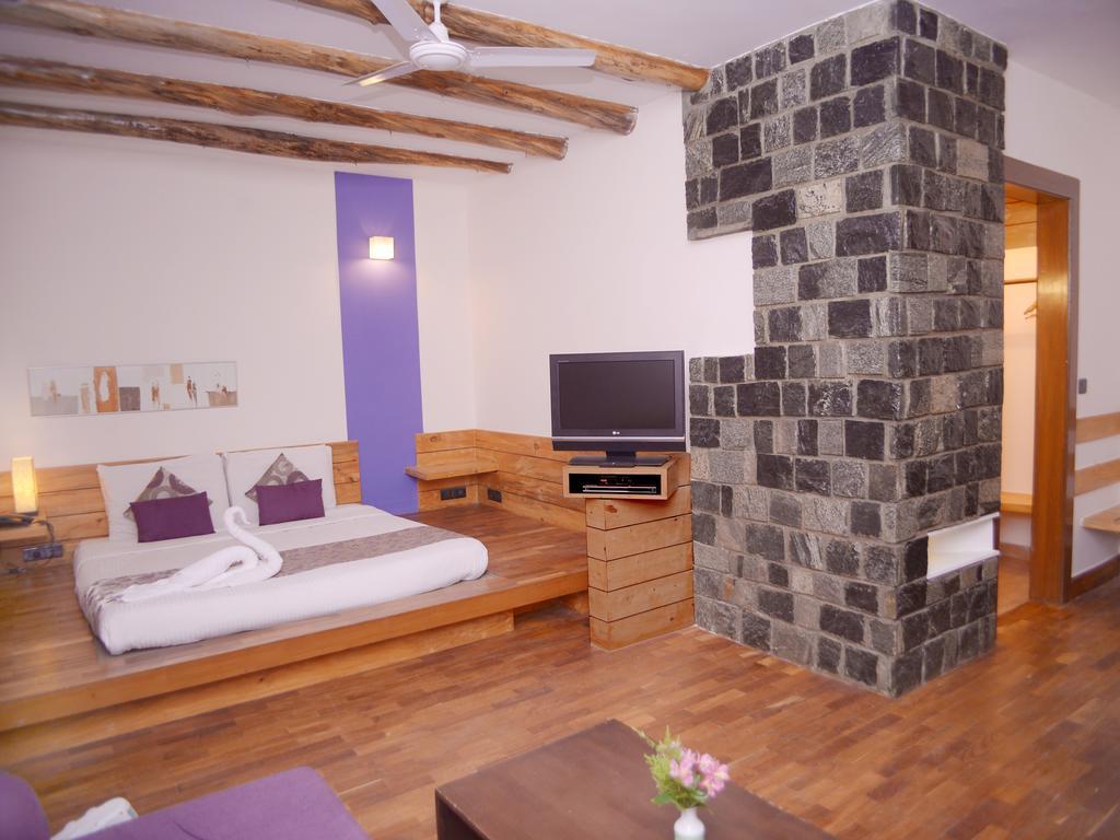 Resort Club Mahindra Danish Villa, Ooty