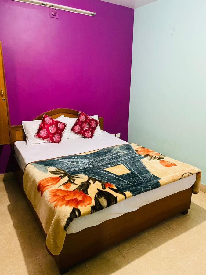 Nakshatra Guest house Ooty