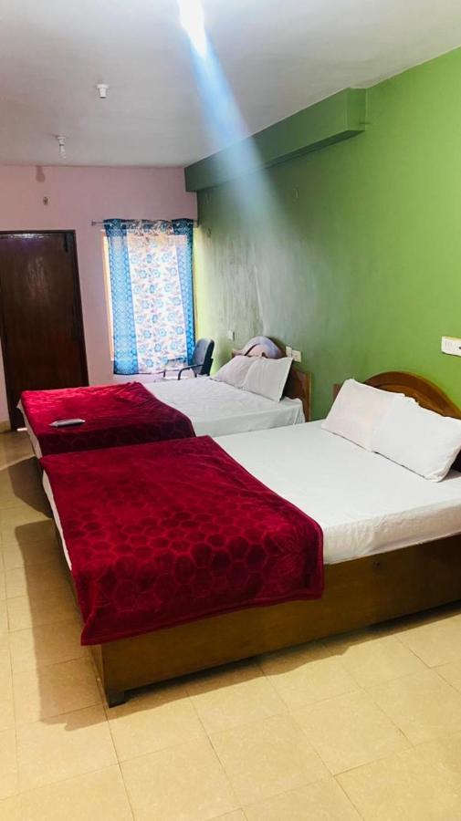 Nakshatra Guest house *
