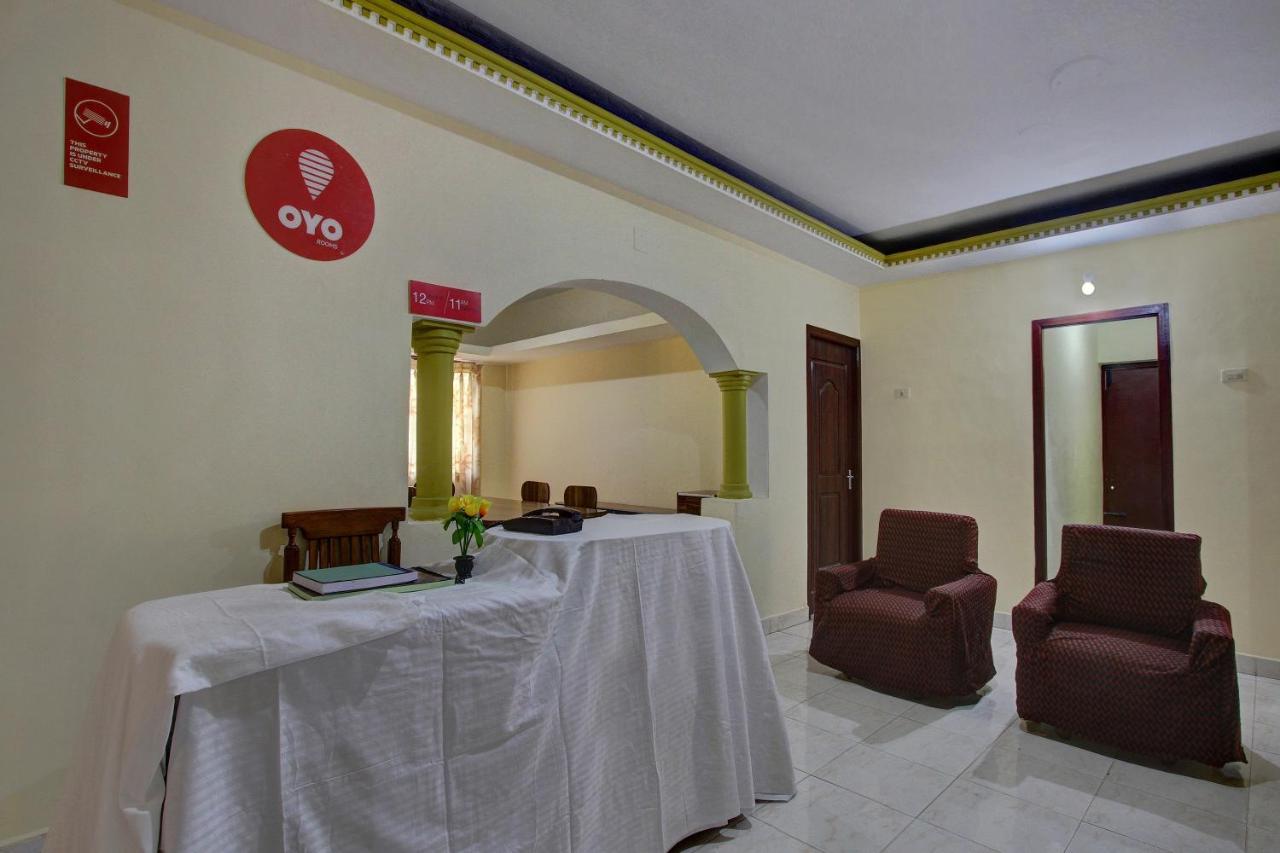 Oyo 22924 Gv Residency