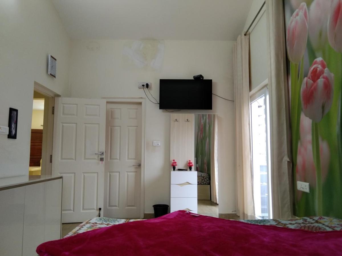 Hotel V.r.nest