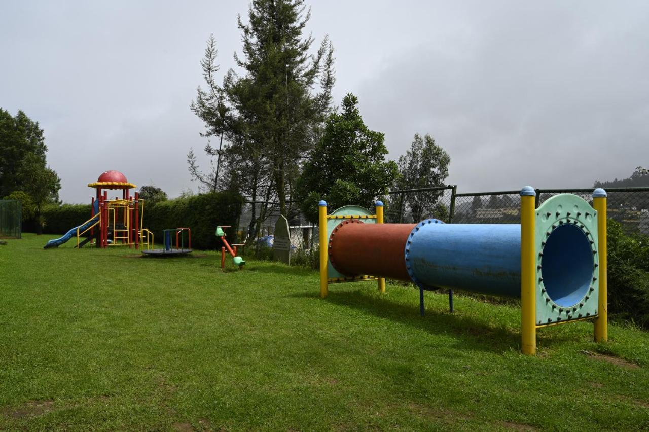 Sterling Fern Hill 5* Ooty