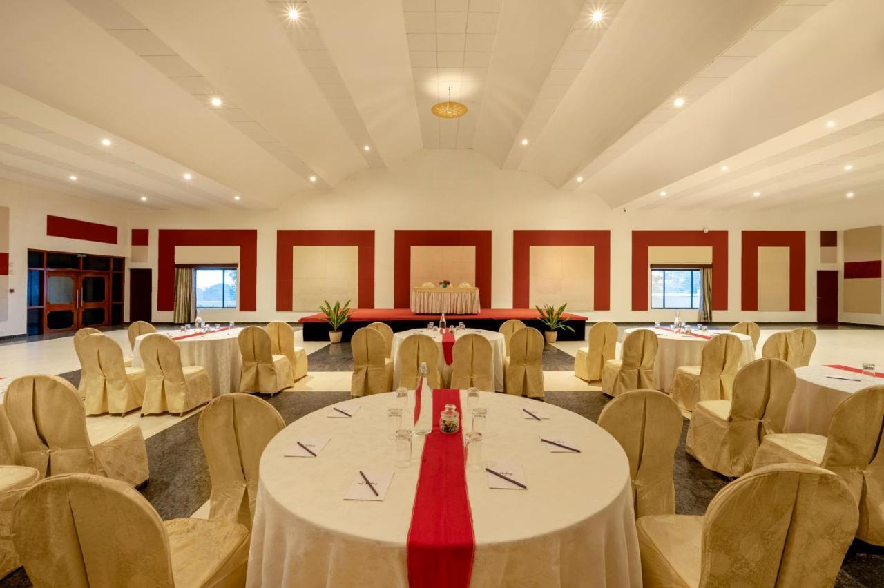 Sterling Fern Hill 5*