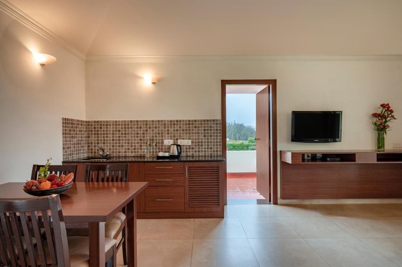Sterling Fern Hill 5*