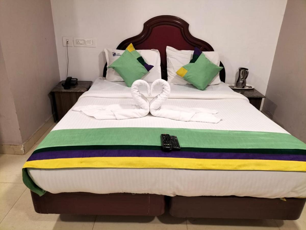 Hotel One Lake Residency 5*