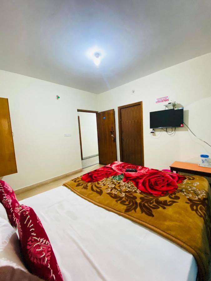 Nakshatra Guest house
