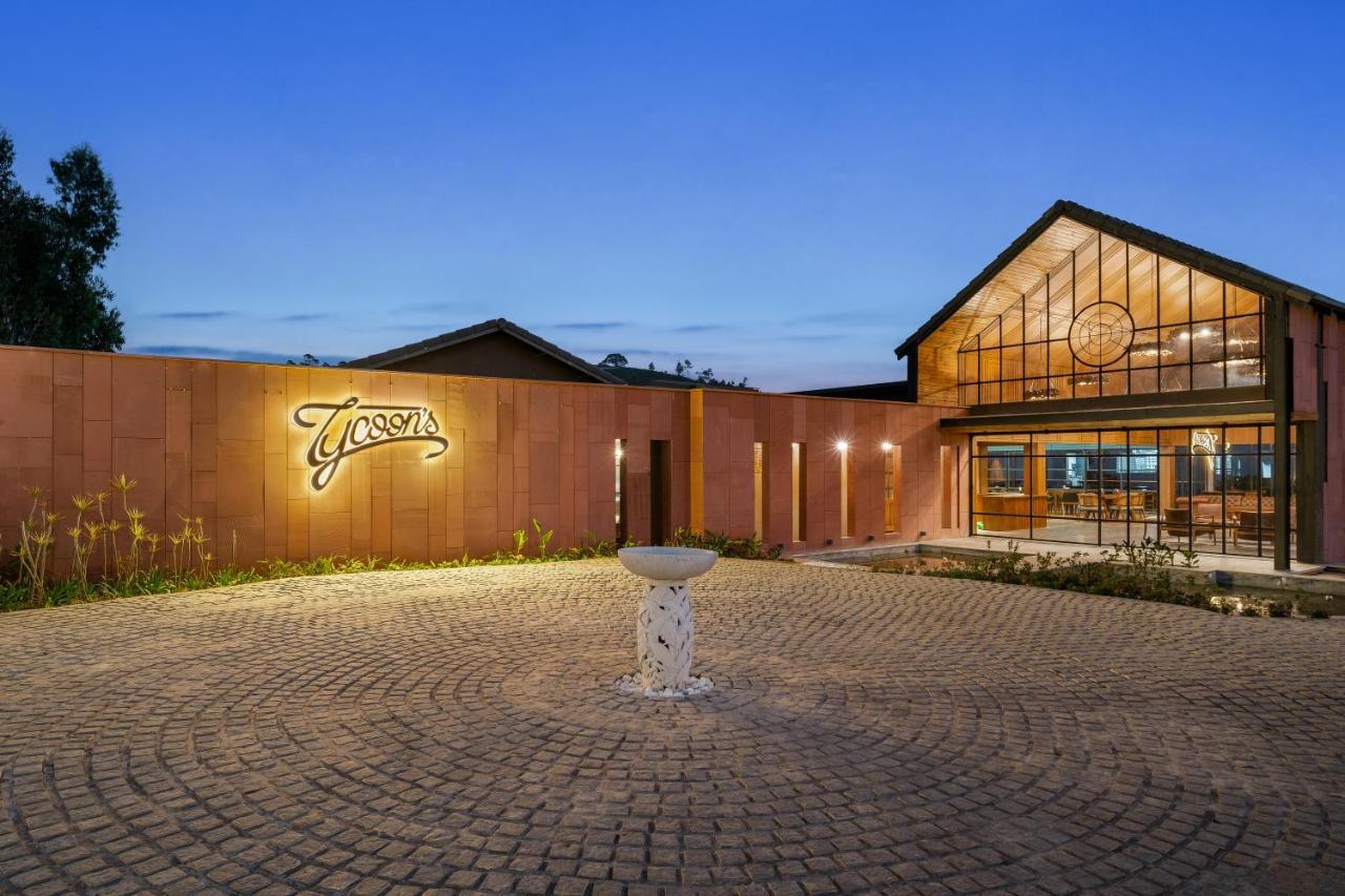 Ayatana Hotel 5*