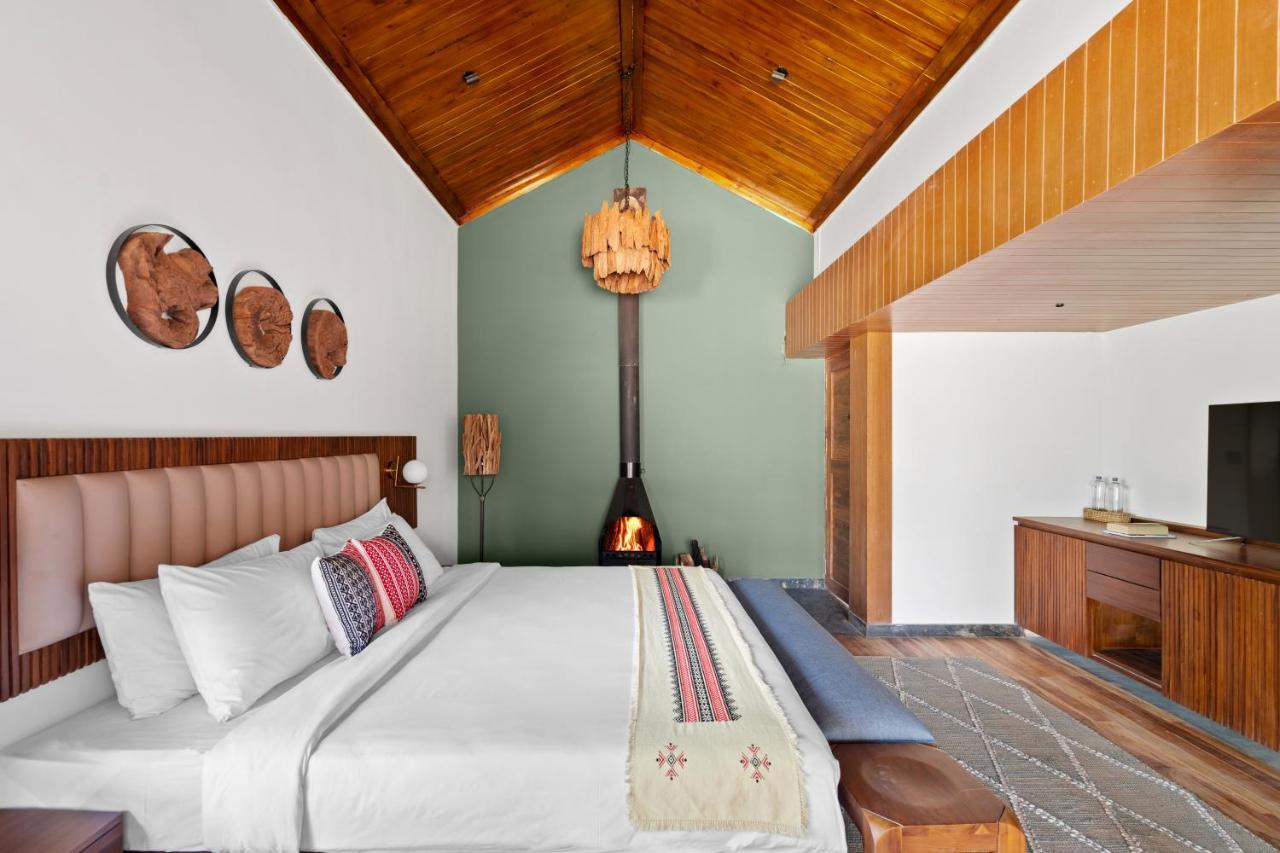 Hotel Ayatana 5*