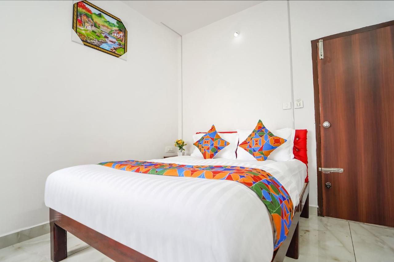 Fabhotel Season's Hotel 3*