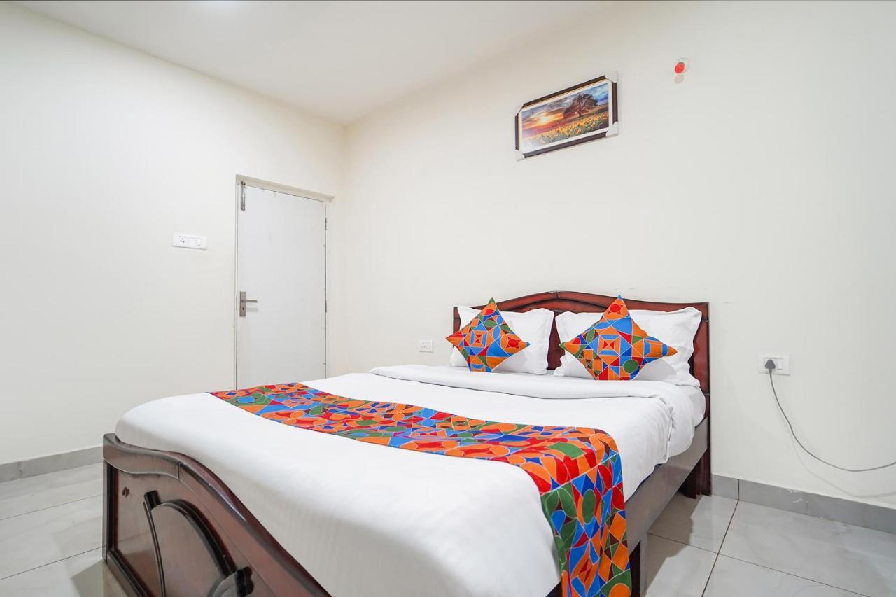 Fabhotel Season's 3*