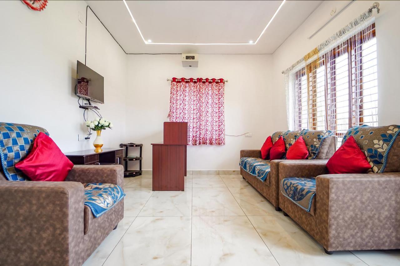Fabhotel Season's Hotel 3*