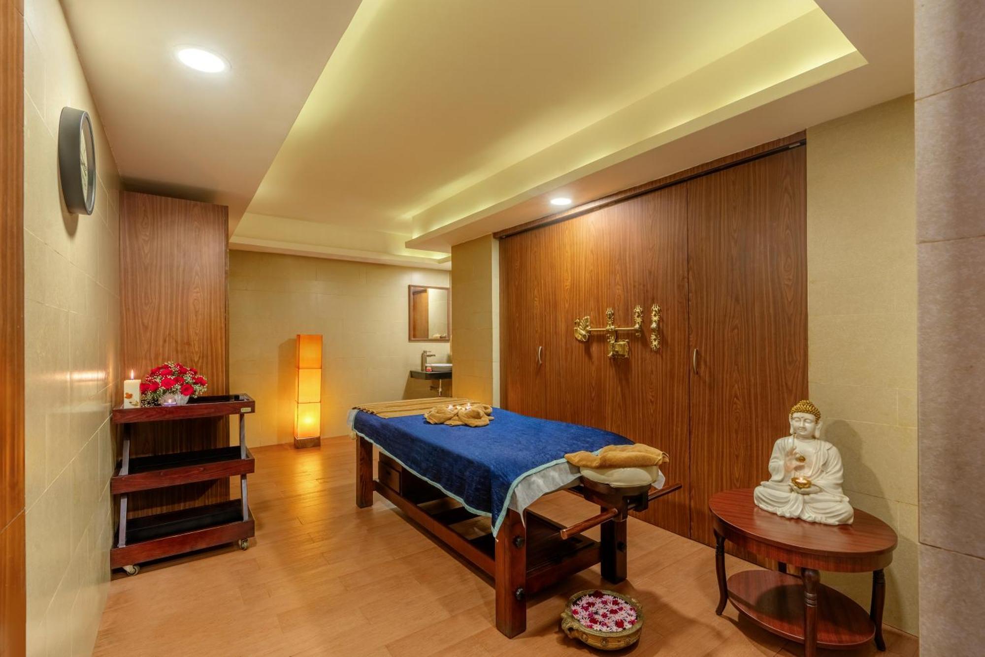Sterling Fern Hill 5* Ooty