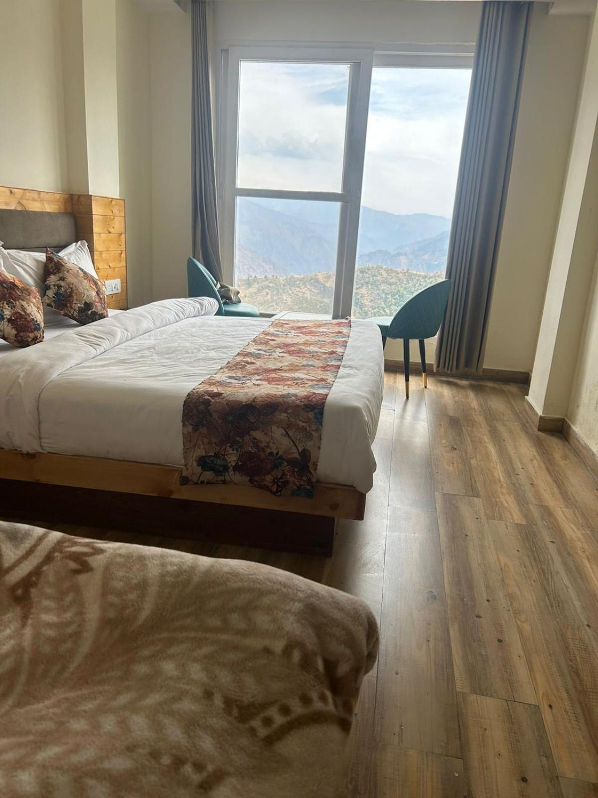 Hotel Mountain And River View, Ooty