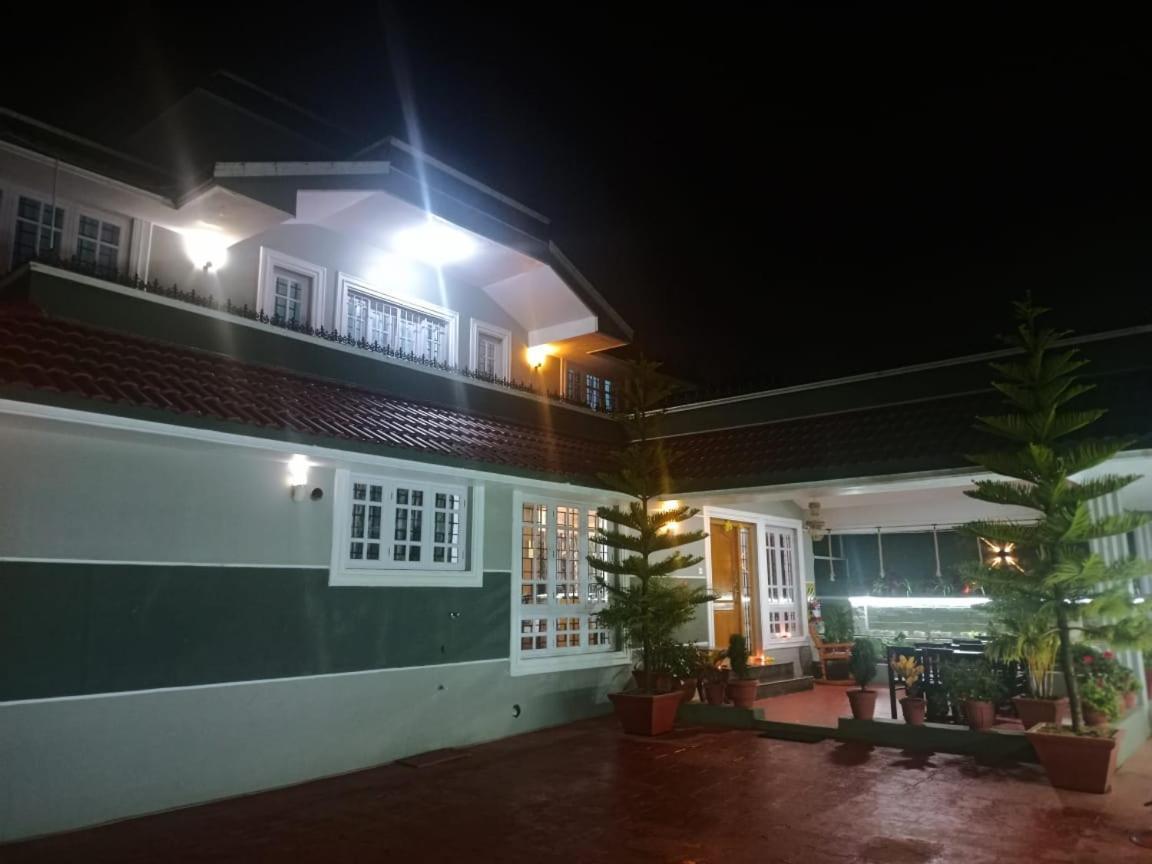 Nivi Bed & Breakfast Ooty