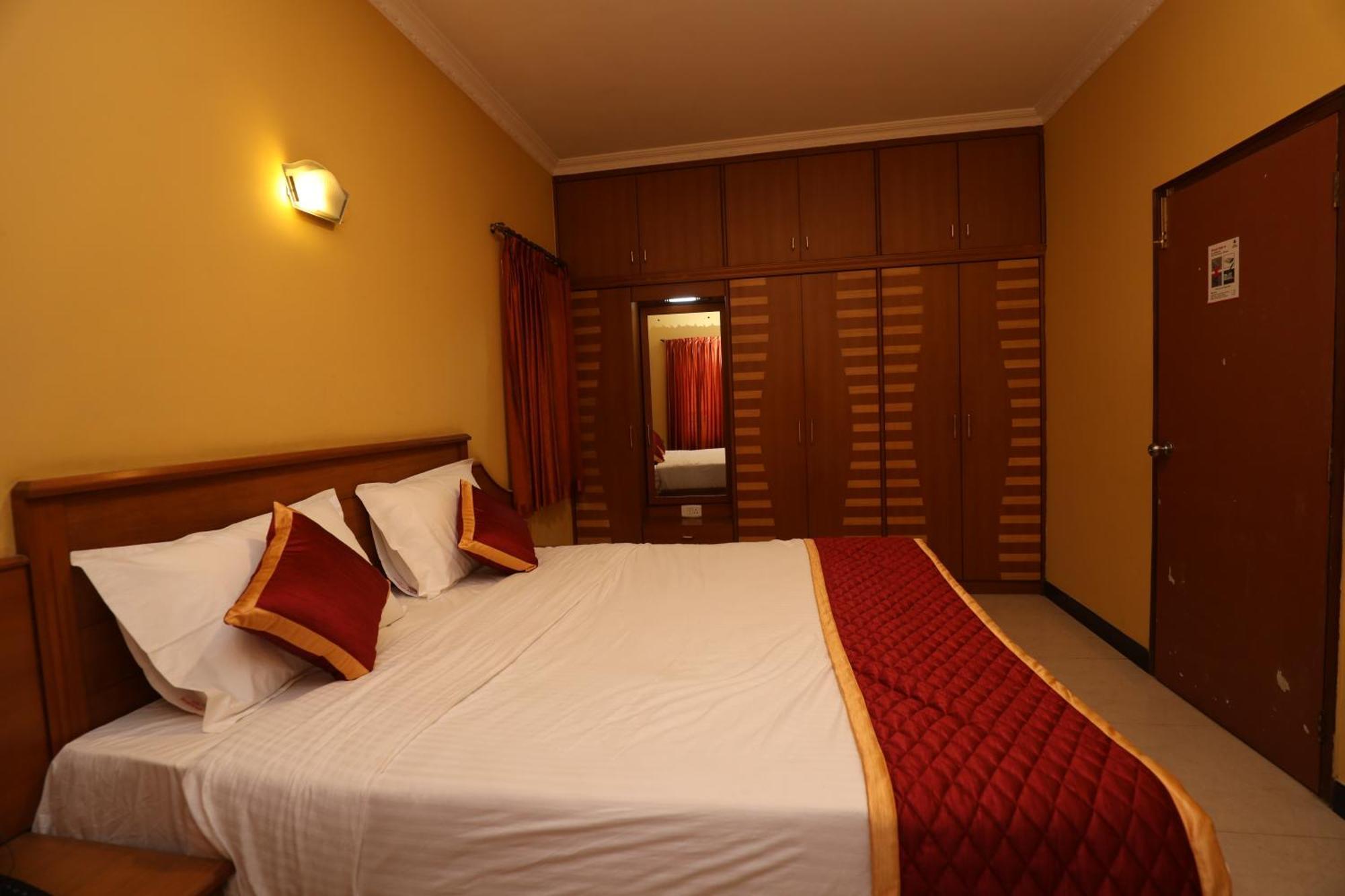 Silver Oak Hotel 3*