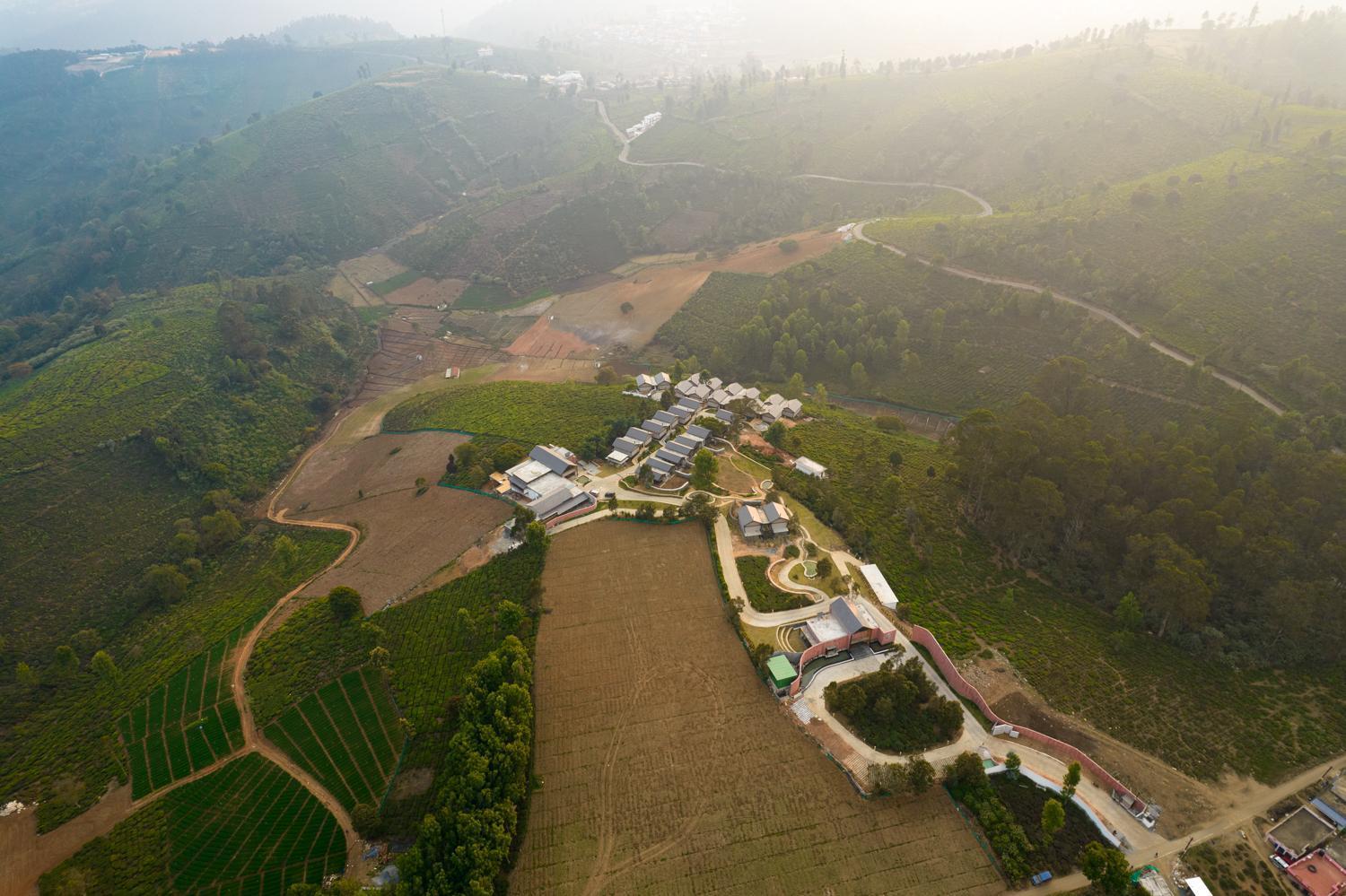 Hotel Ayatana