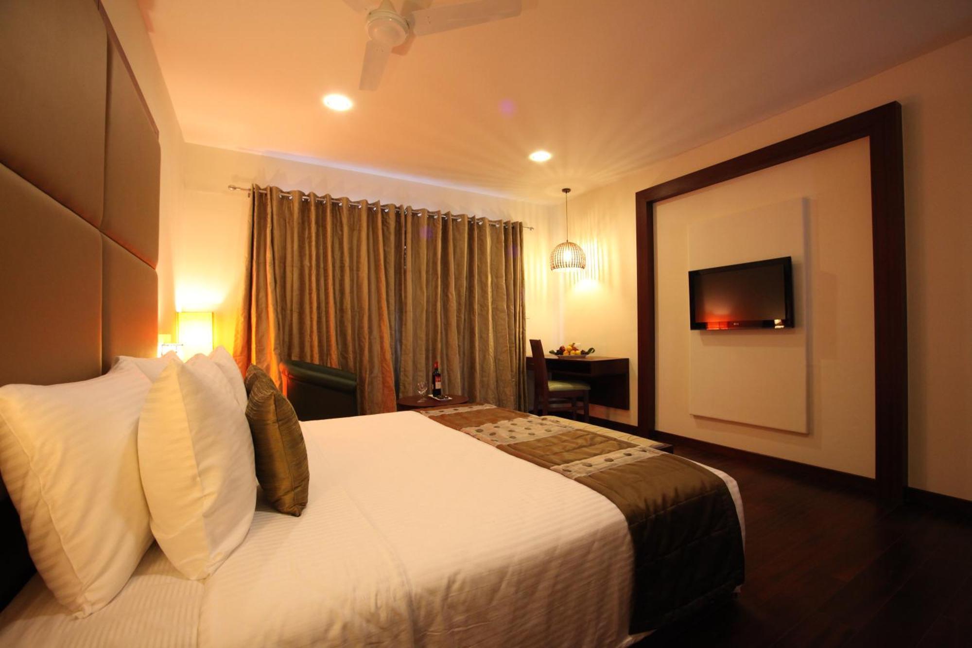 Sterling Fern Hill 5*