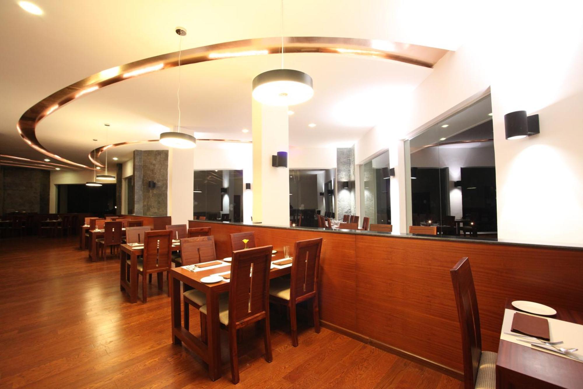Sterling Fern Hill Ooty