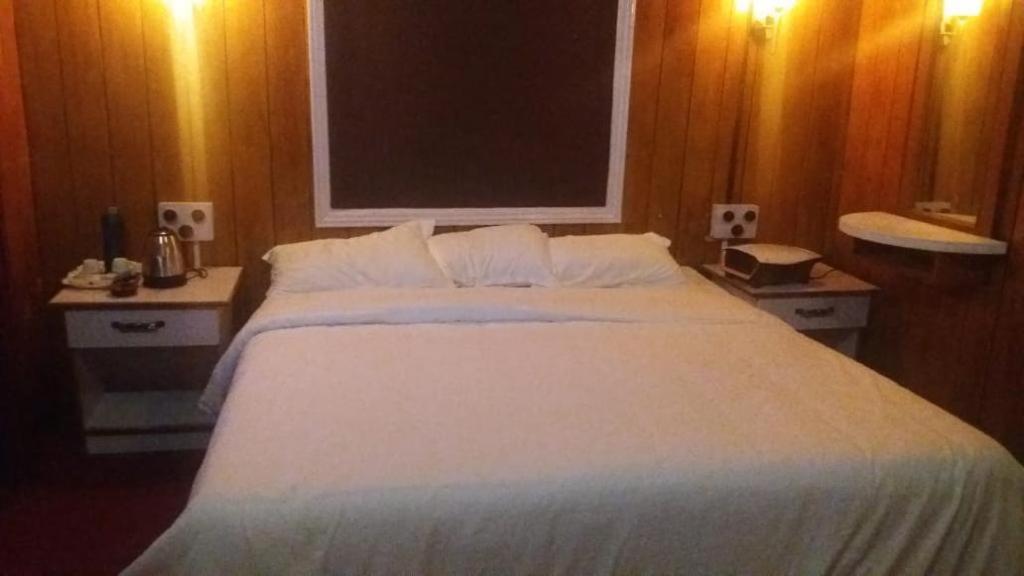 Hotel Woodside