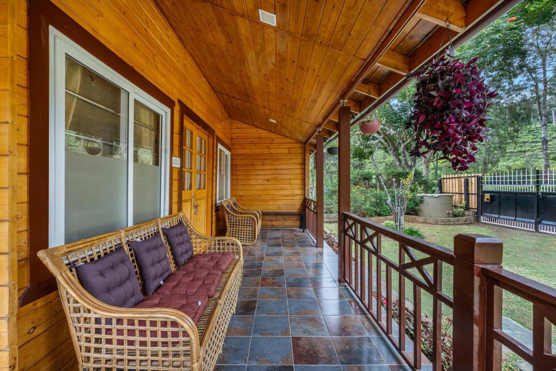 Stayvista At The Woodscapes With Lawn & Views Villa Ooty