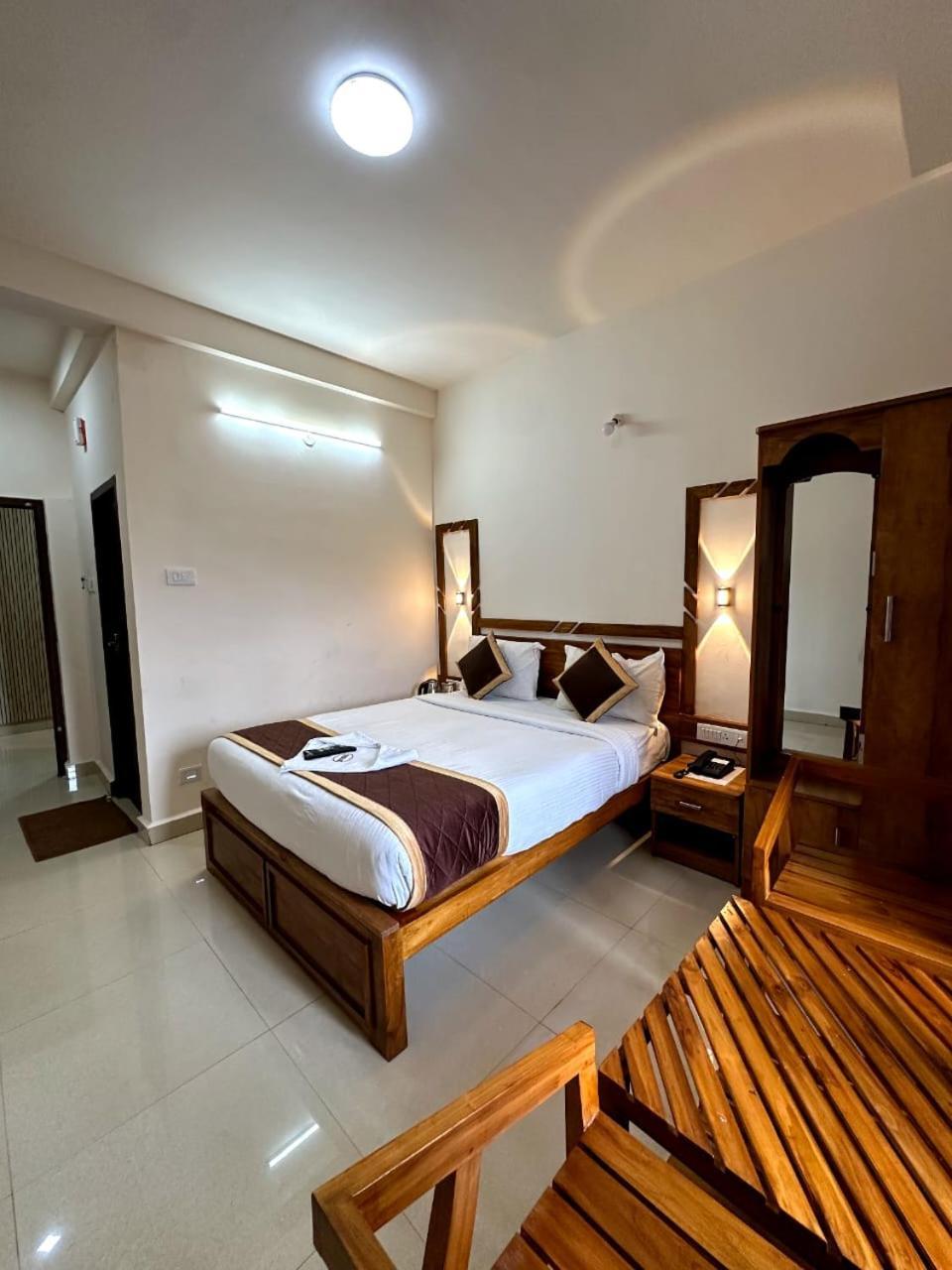 Sviksha By Lexstays 3*