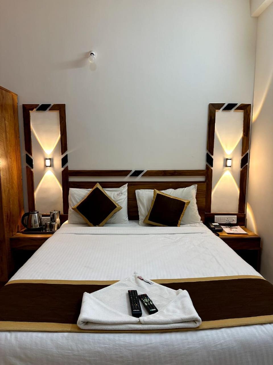 Sviksha By Lexstays Hotel 3*