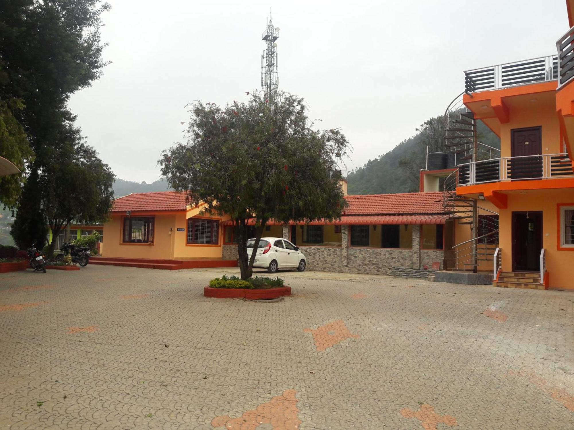 Magic Mist Resort Ooty