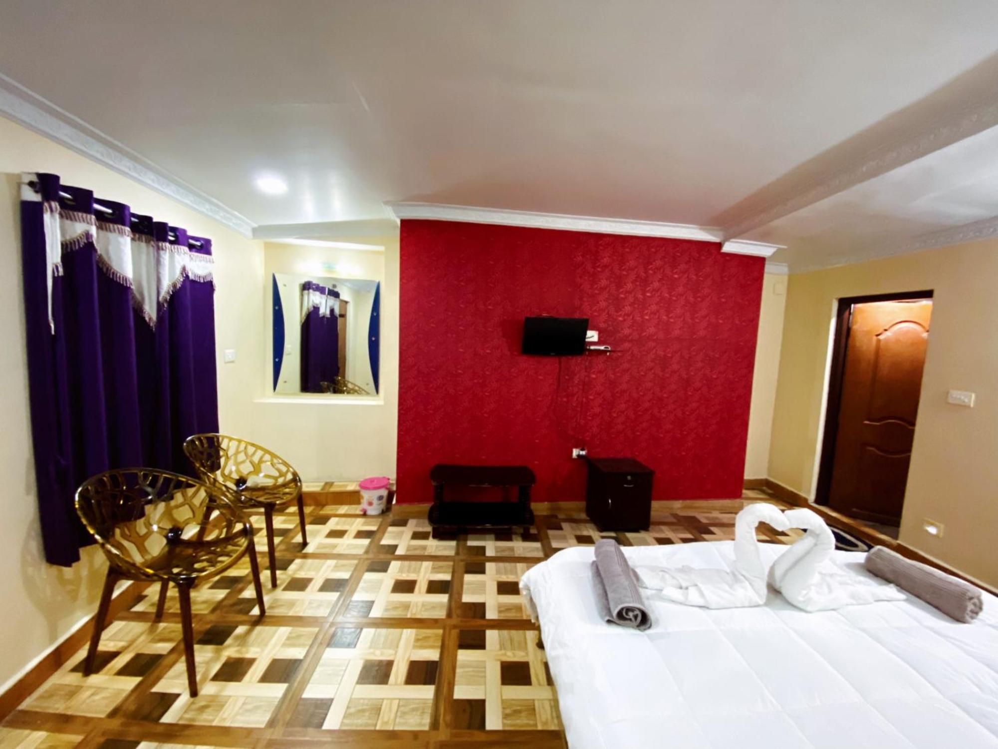 Magic Mist Resort *