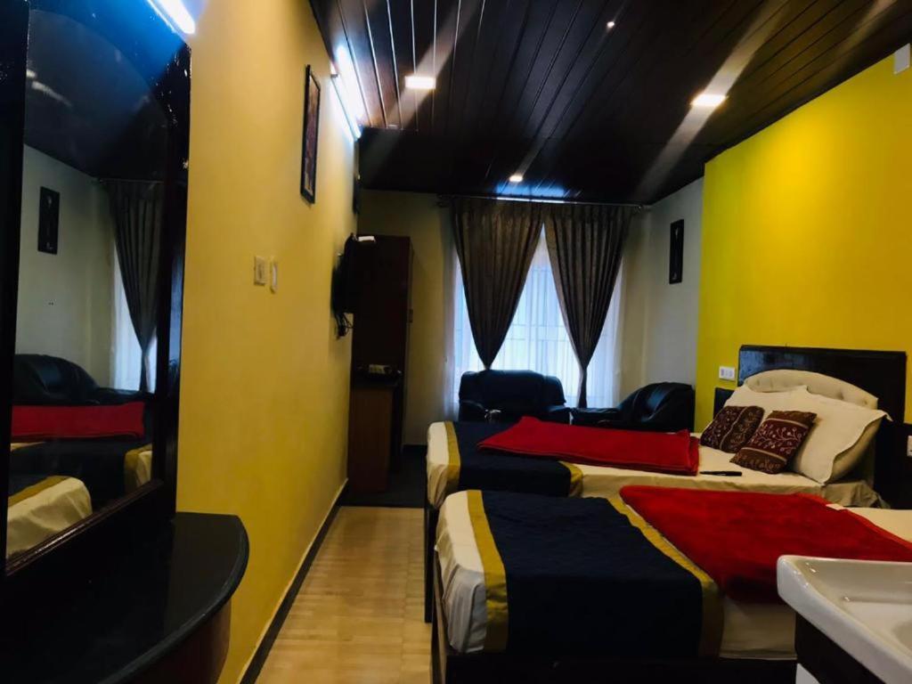 Inn Mystique *