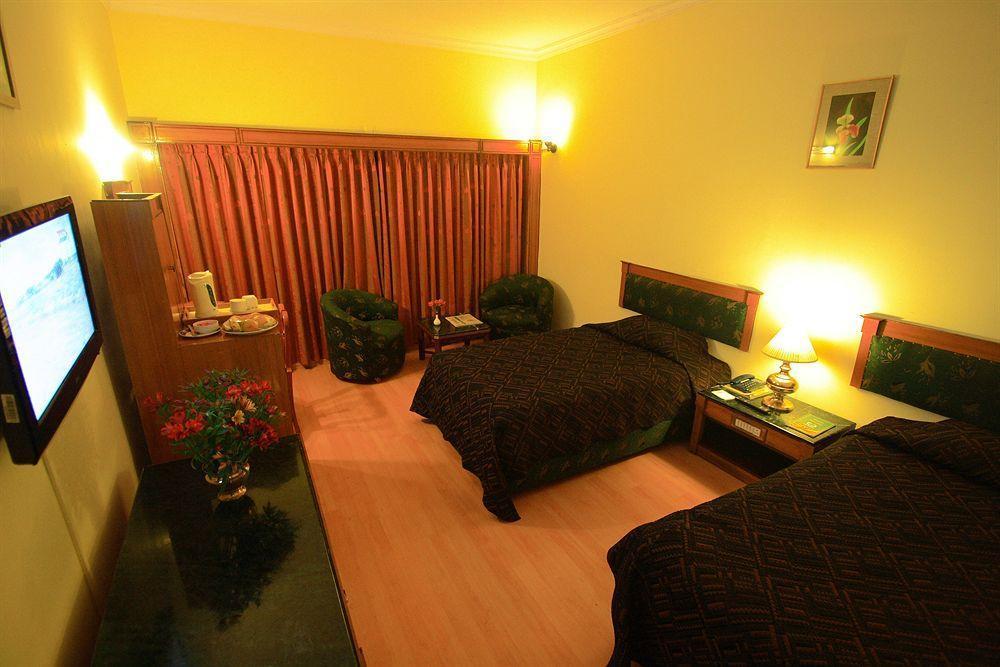 The Monarch Hotel