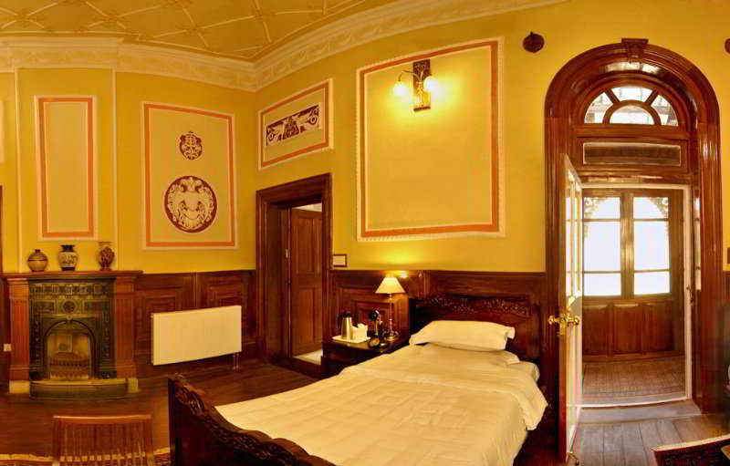 Sterling Fern Hill 5* Ooty