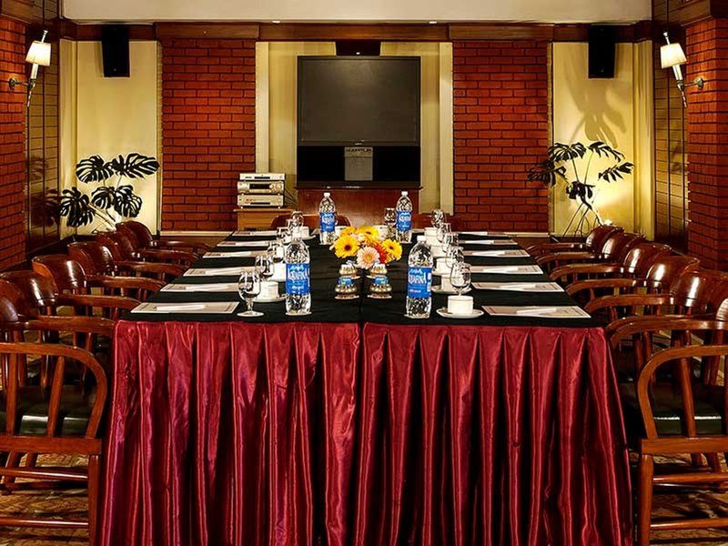Fortune Sullivan Court, - Member Itc Hotels' Group