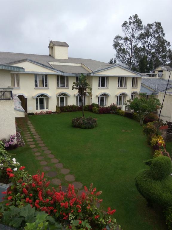 Resort Sterling Fern Hill Ooty