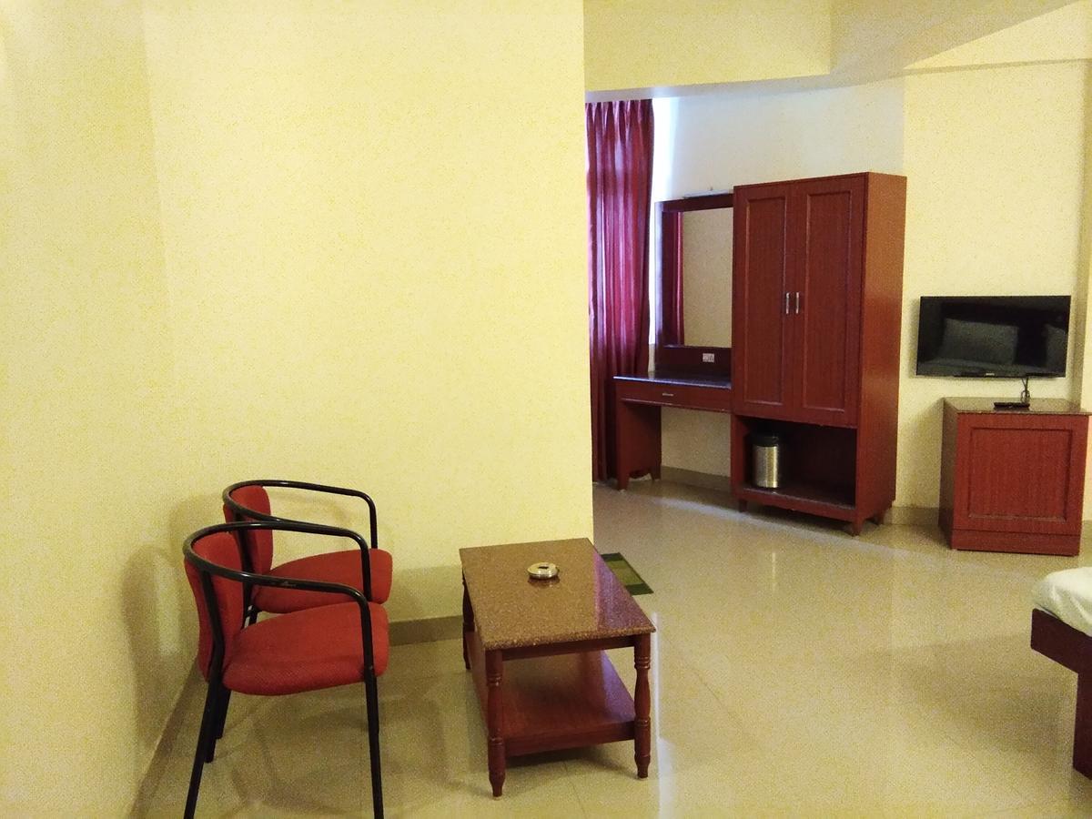 Sanjay Hotel Ooty