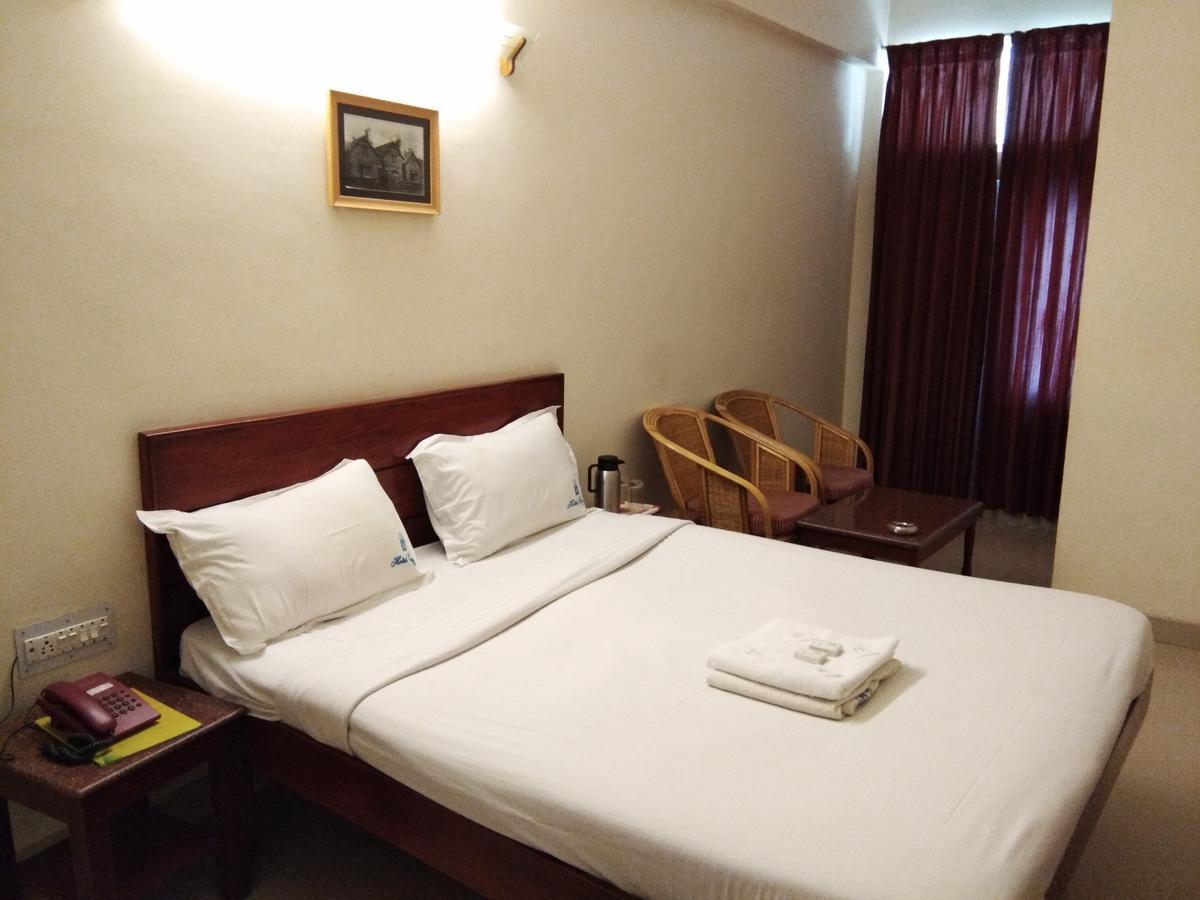Sanjay Hotel Ooty