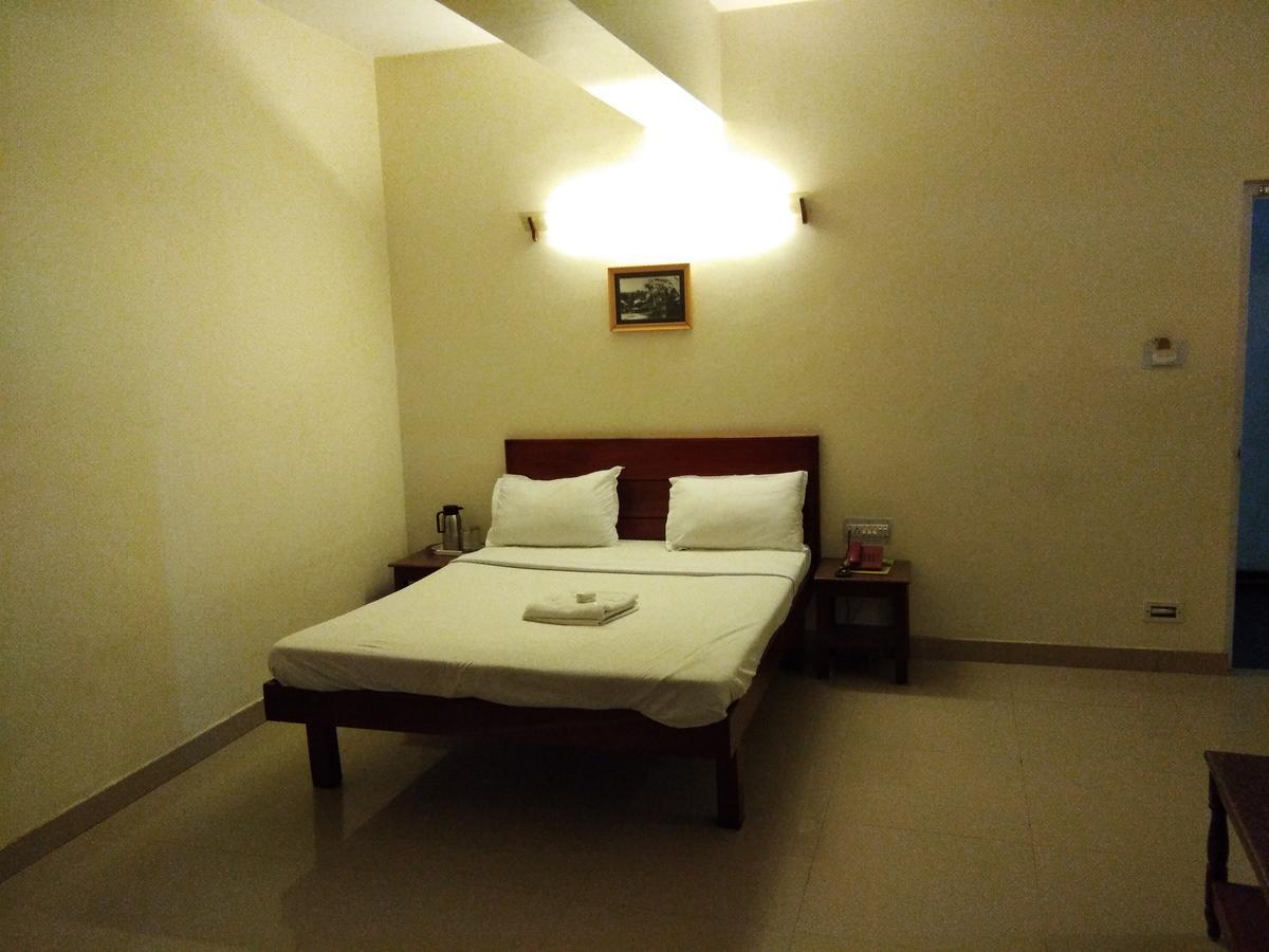 Hotel Sanjay 2*