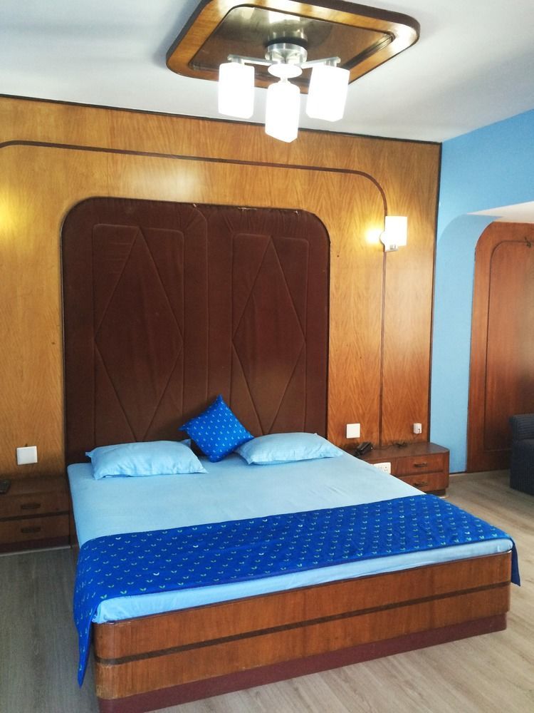 Hotel Vedanta Wake Up - Ooty, Town Center Ooty