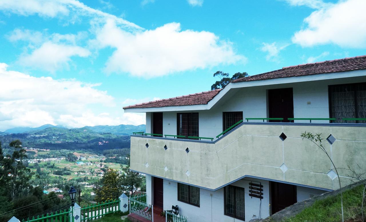Hide Away Cottages Hotel 2*