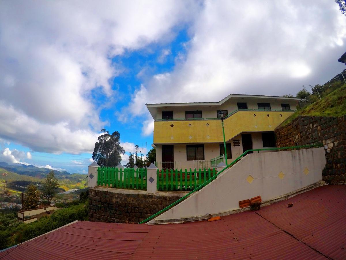 Hotel Hide Away Cottages Ooty