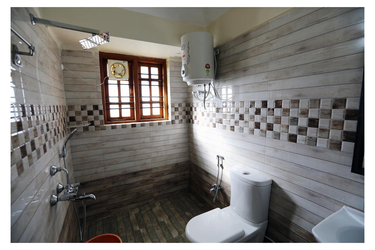Hotel Green Moon Residency 2*